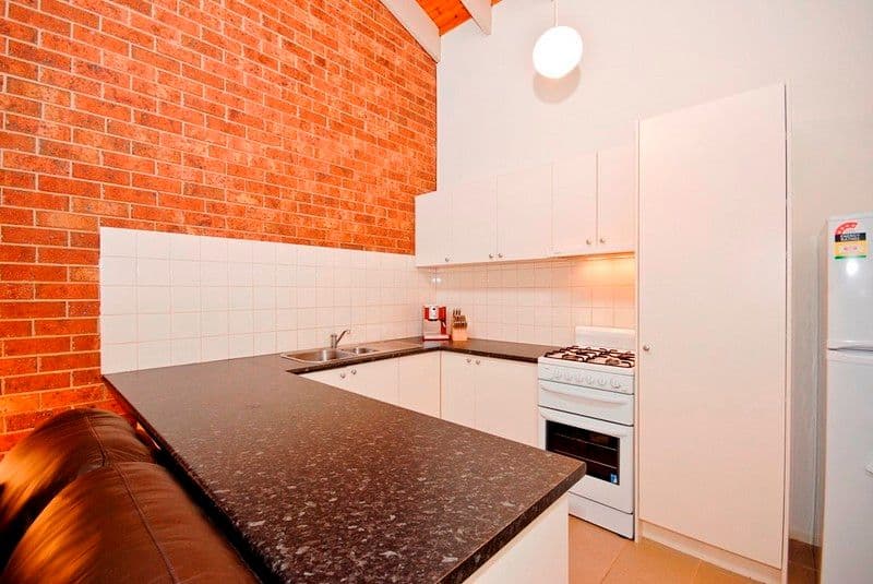 Unit 2 - 81 HEWISH Road, CROYDON VIC 3136, Croydon - Thumbnail 4