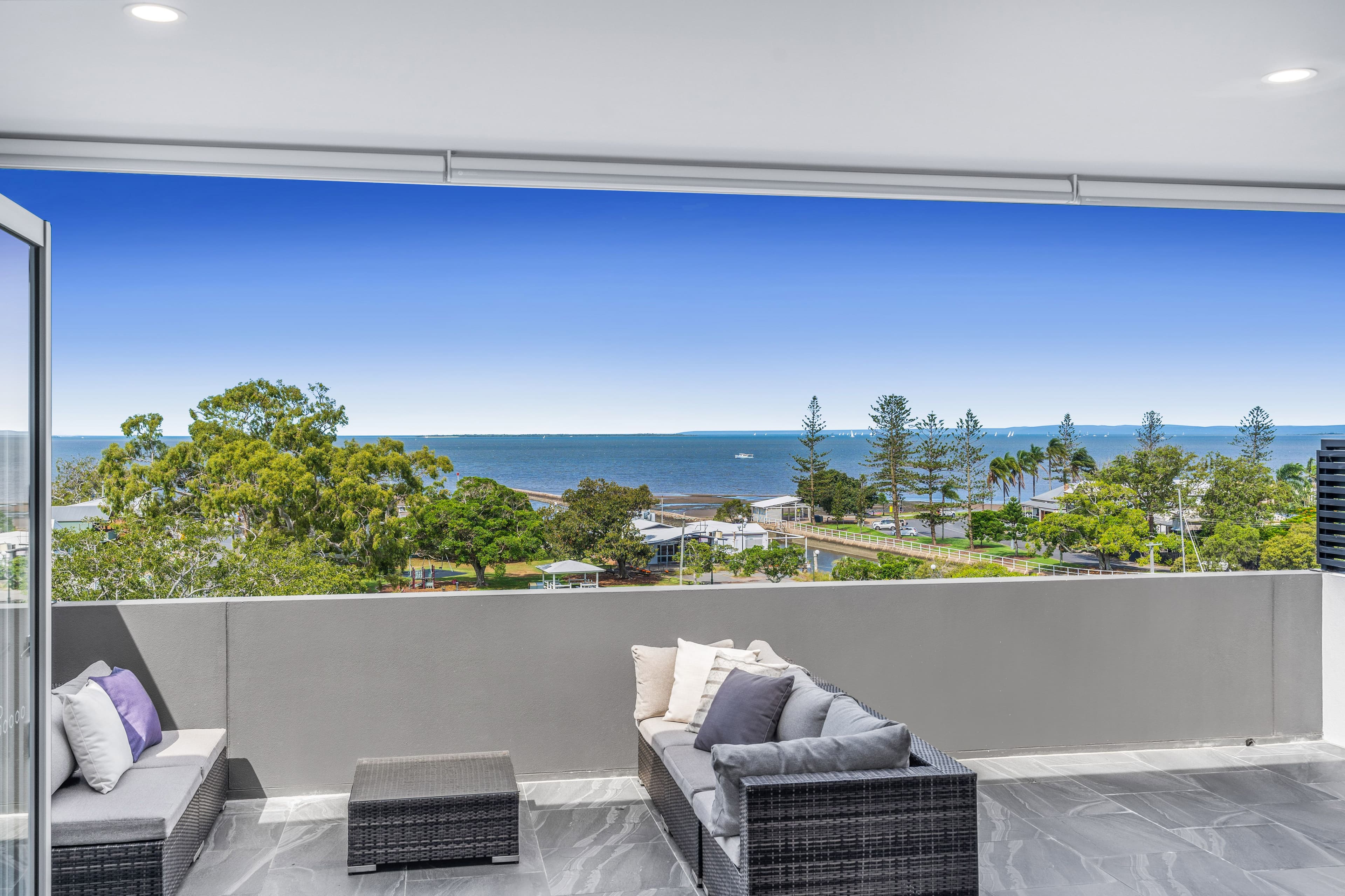 32 Glenora Street, Wynnum QLD 4178, Wynnum - Image 1
