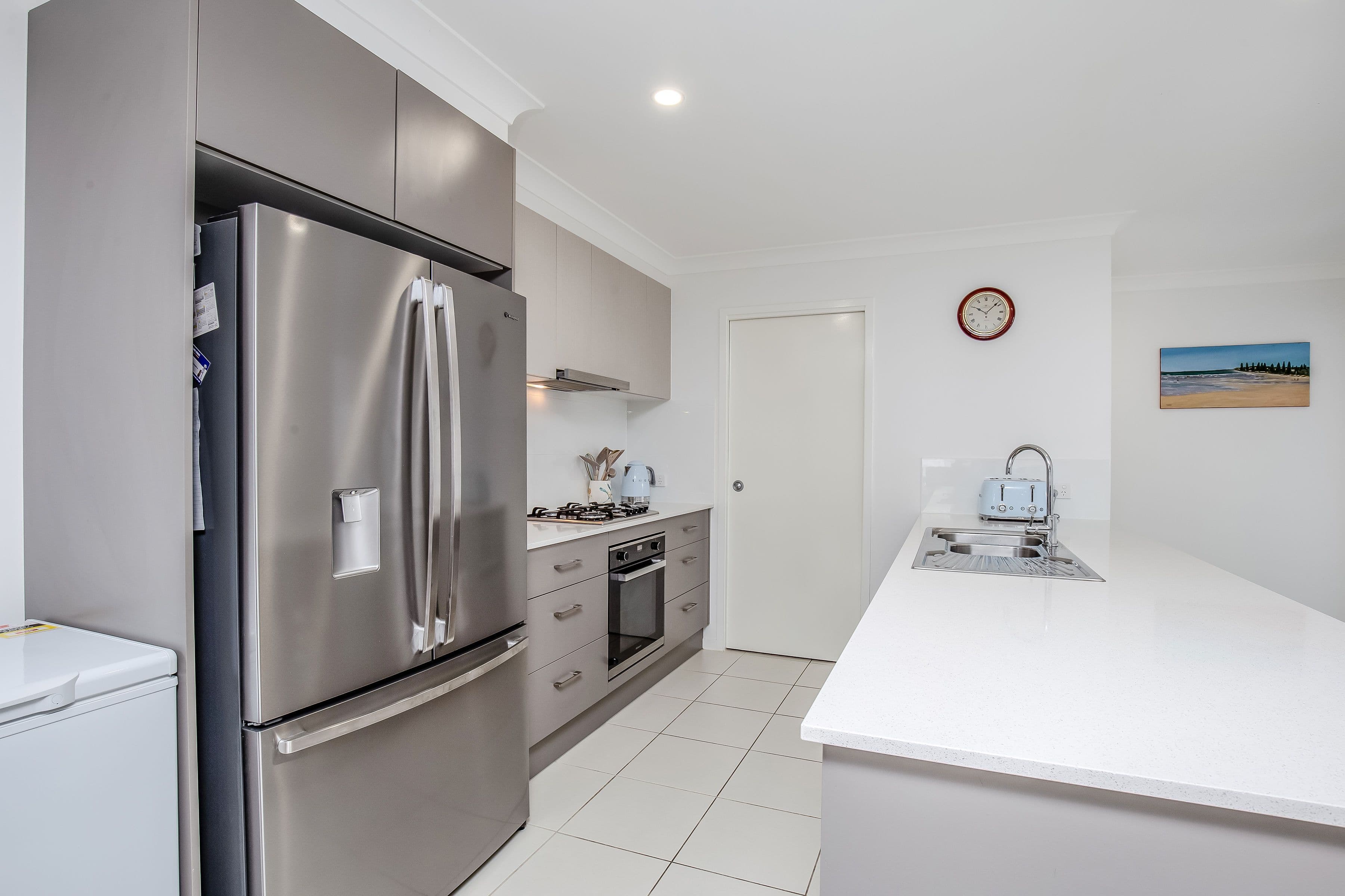 207 Tallagandra Road, Holmview QLD 4207, Holmview - Thumbnail 4