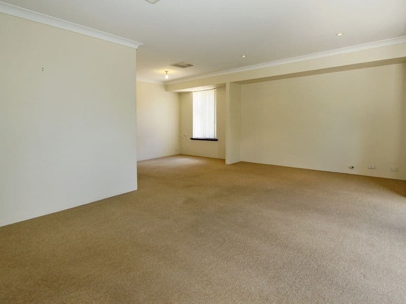 22 Kingsford Way, HUNTINGDALE WA 6110, Huntingdale - Thumbnail 5