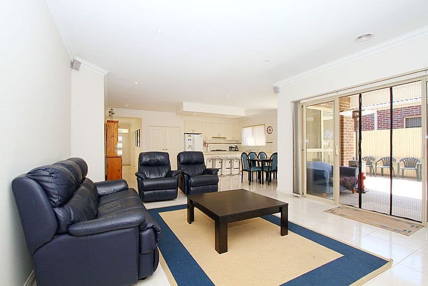 13 Jindabyne Avenue, SOUTH MORANG VIC 3752, South Morang - Thumbnail 6