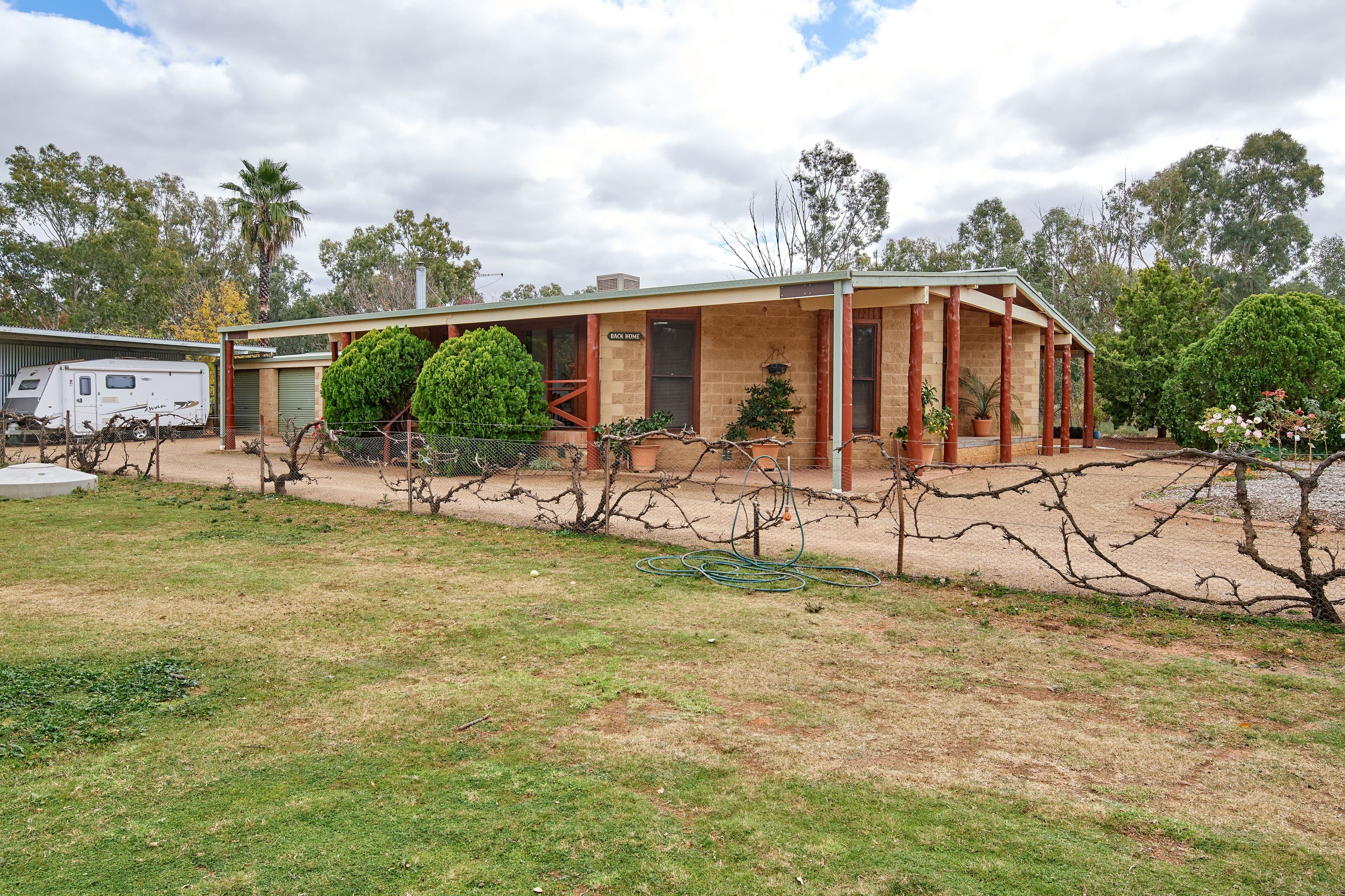 11 Park Street, Old Junee NSW 2652, Old Junee - Image 1