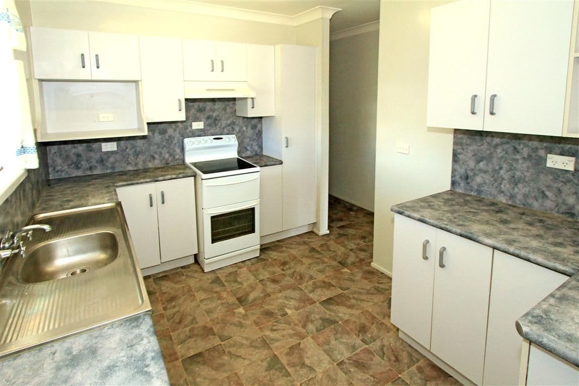 45 Haynes Street, PARK AVENUE QLD 4701, Park Avenue - Thumbnail 4