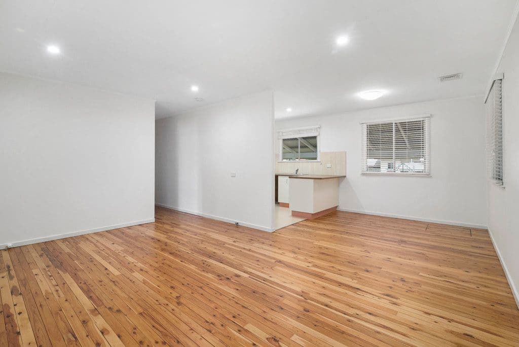 11 Dalgleish Street, South Toowoomba QLD 4350, South Toowoomba - Thumbnail 4