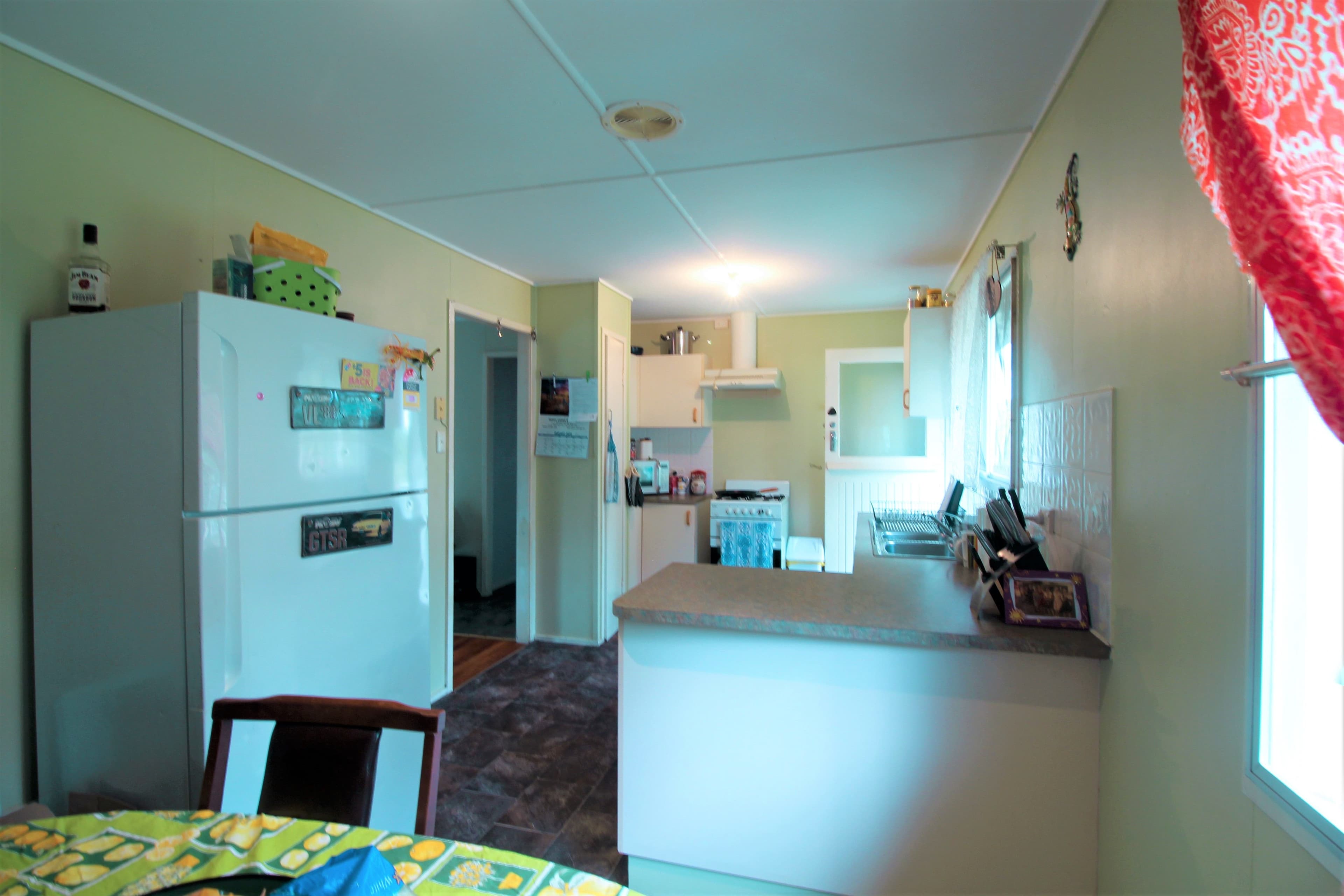 27 Kynance Street, Leichhardt QLD 4305, Leichhardt - Thumbnail 6