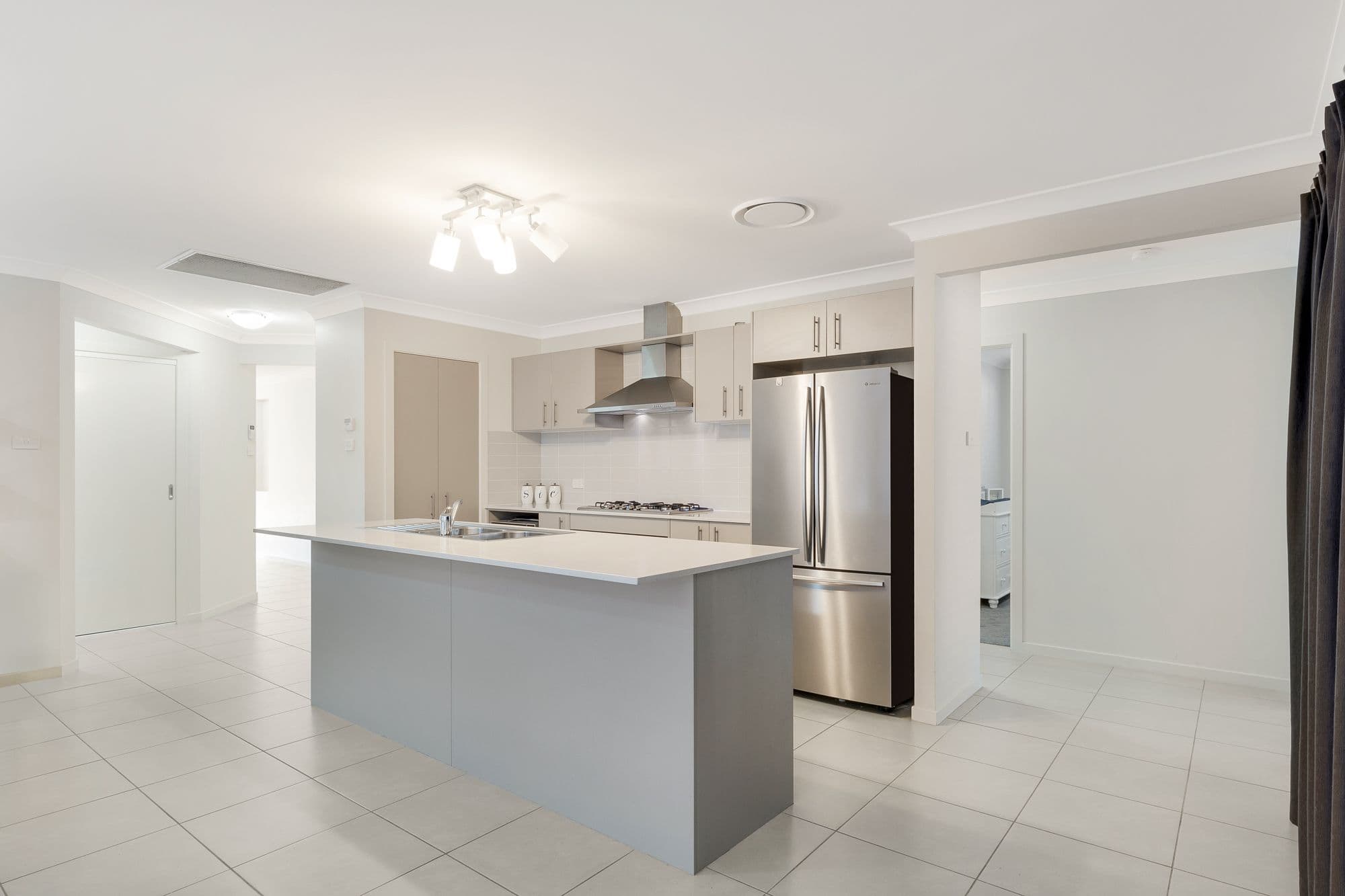 9 Brinsmead Avenue, Middleton Grange - Thumbnail 4
