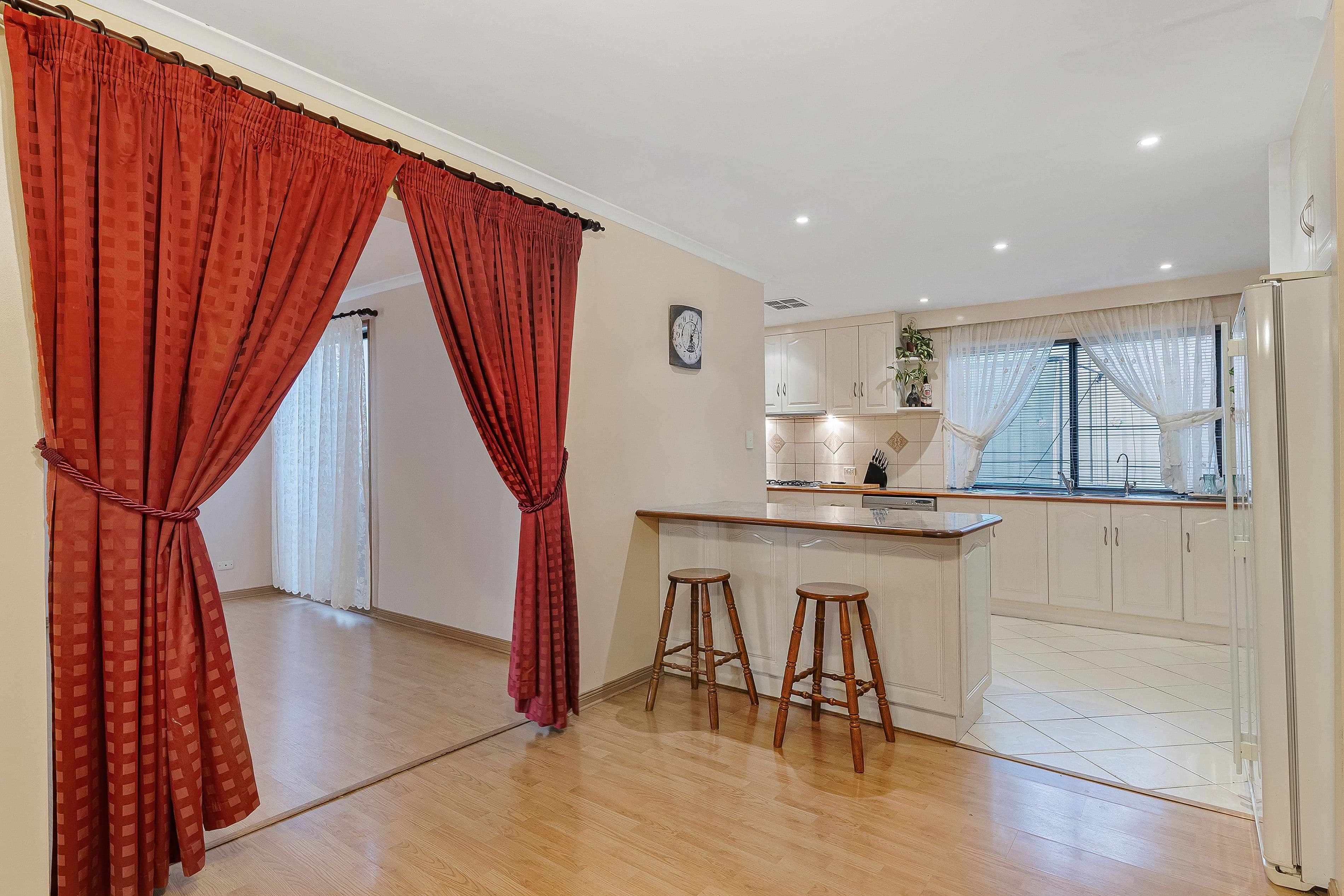 16 Sunset Circuit, Walkley Heights SA 5098, Walkley Heights - Thumbnail 6