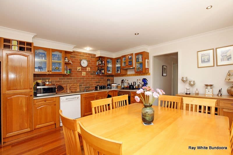 196 Greenhills Road, BUNDOORA VIC 3083, Bundoora - Thumbnail 3
