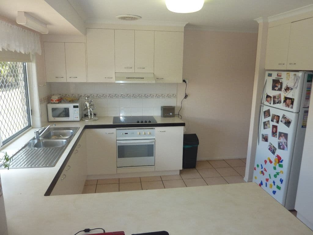 7 Aberdeen Court, BEACONSFIELD QLD 4740, Beaconsfield - Thumbnail 2