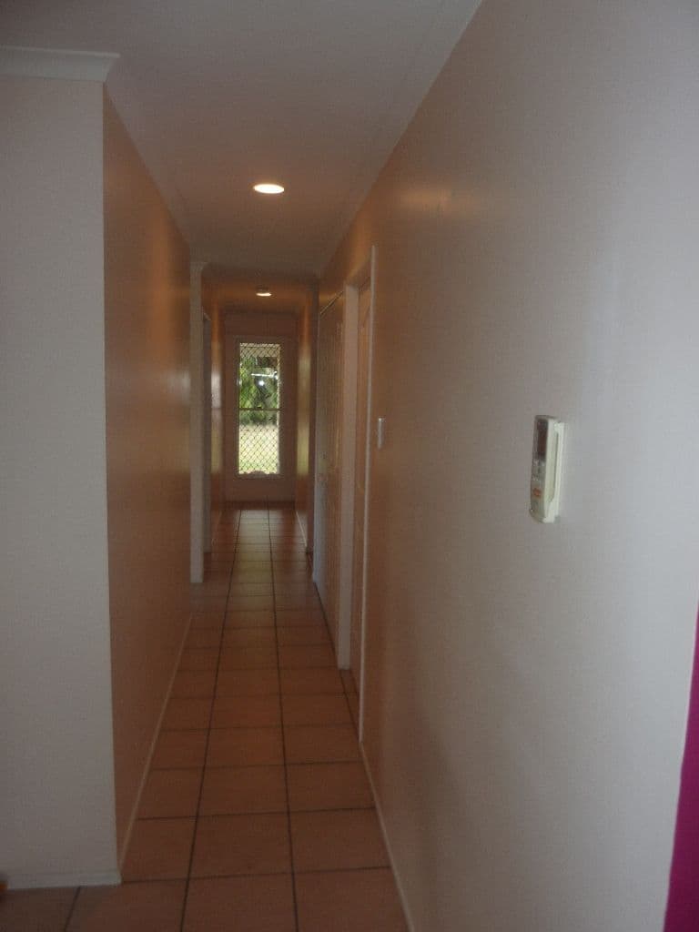 7 Aberdeen Court, BEACONSFIELD QLD 4740, Beaconsfield - Thumbnail 5