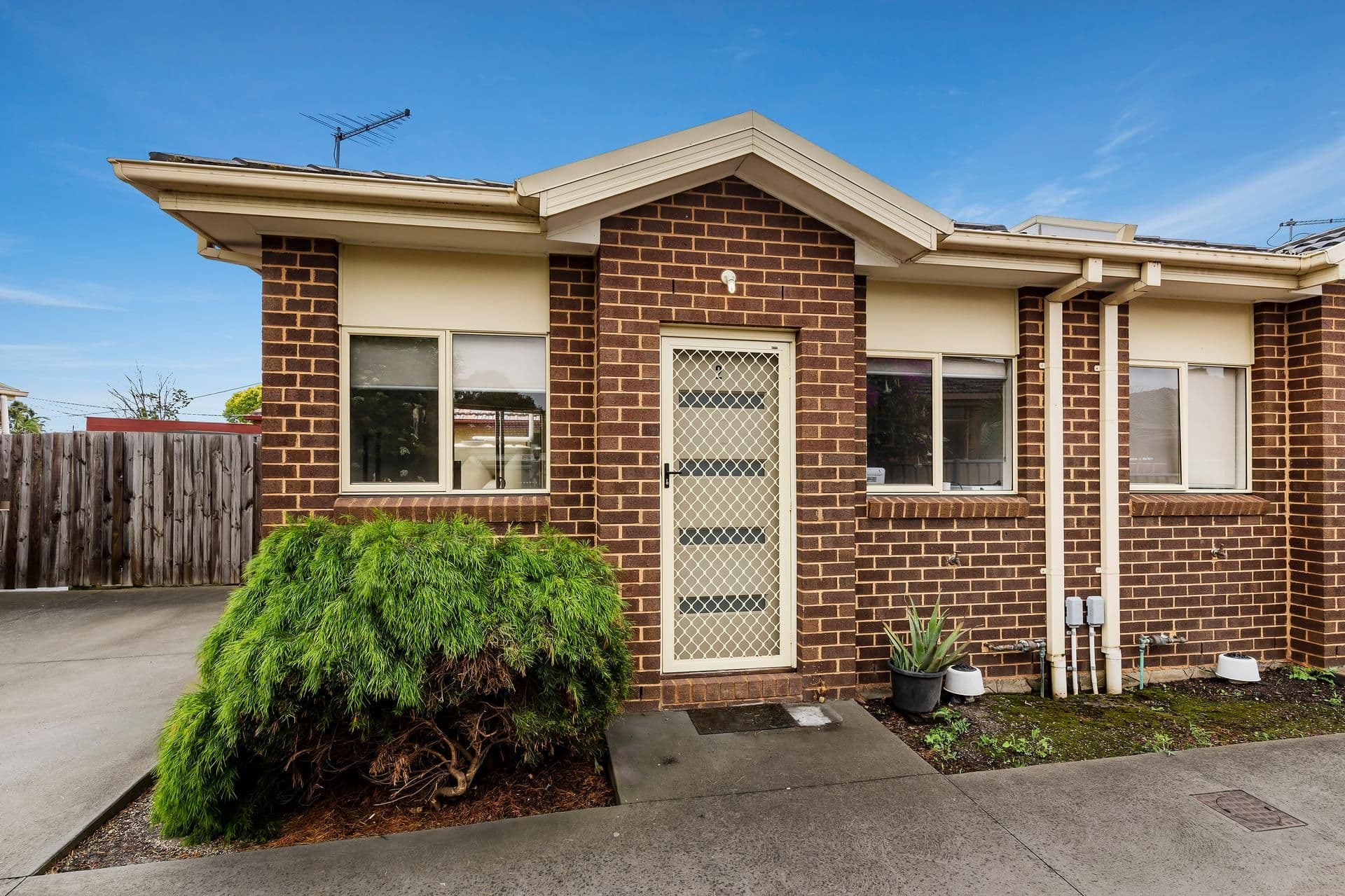 2 Lloyd Avenue, Epping VIC 3076, Epping - Image 1