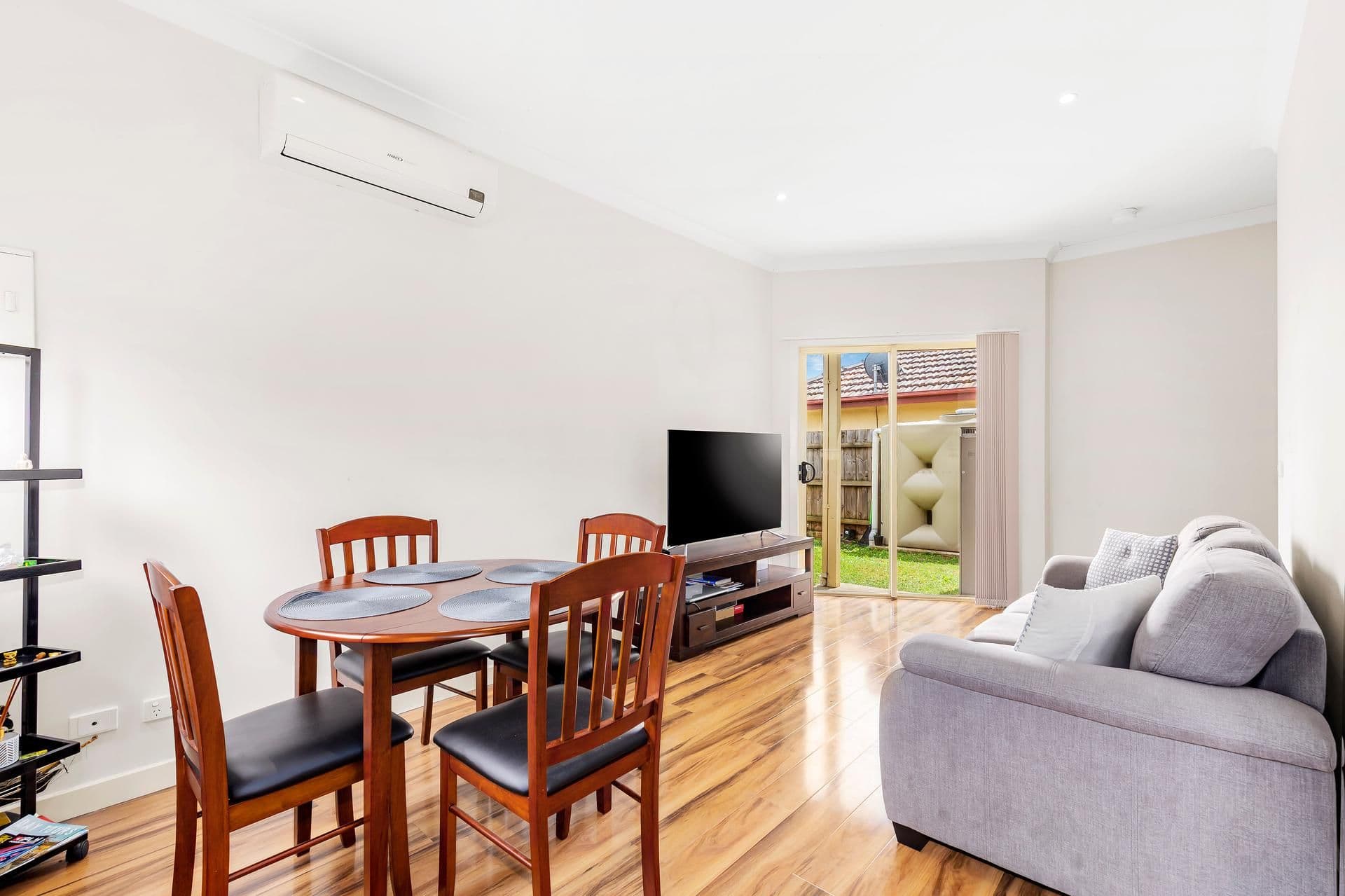 2 Lloyd Avenue, Epping VIC 3076, Epping - Thumbnail 4