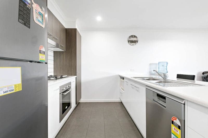 12 Salisbury Terrace, Baringa - Thumbnail 3