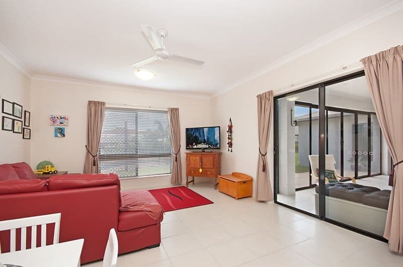 38 Shoalmarra Drive, MOUNT LOW QLD 4818, Mount Low - Thumbnail 5