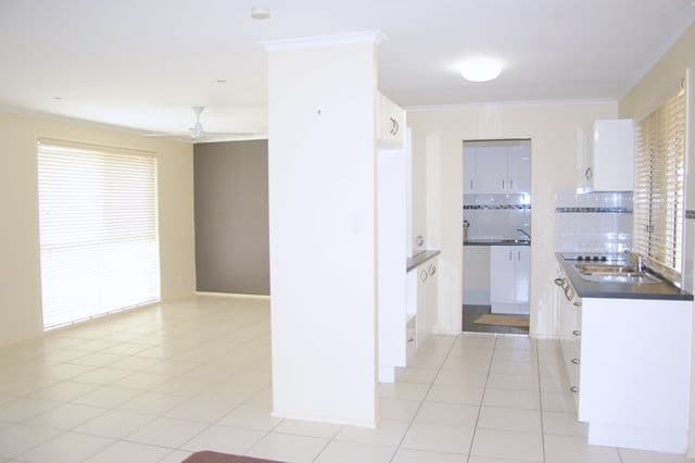 10 Embassy Street, DECEPTION BAY QLD 4508, Deception Bay - Thumbnail 4