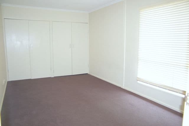 10 Embassy Street, DECEPTION BAY QLD 4508, Deception Bay - Thumbnail 7