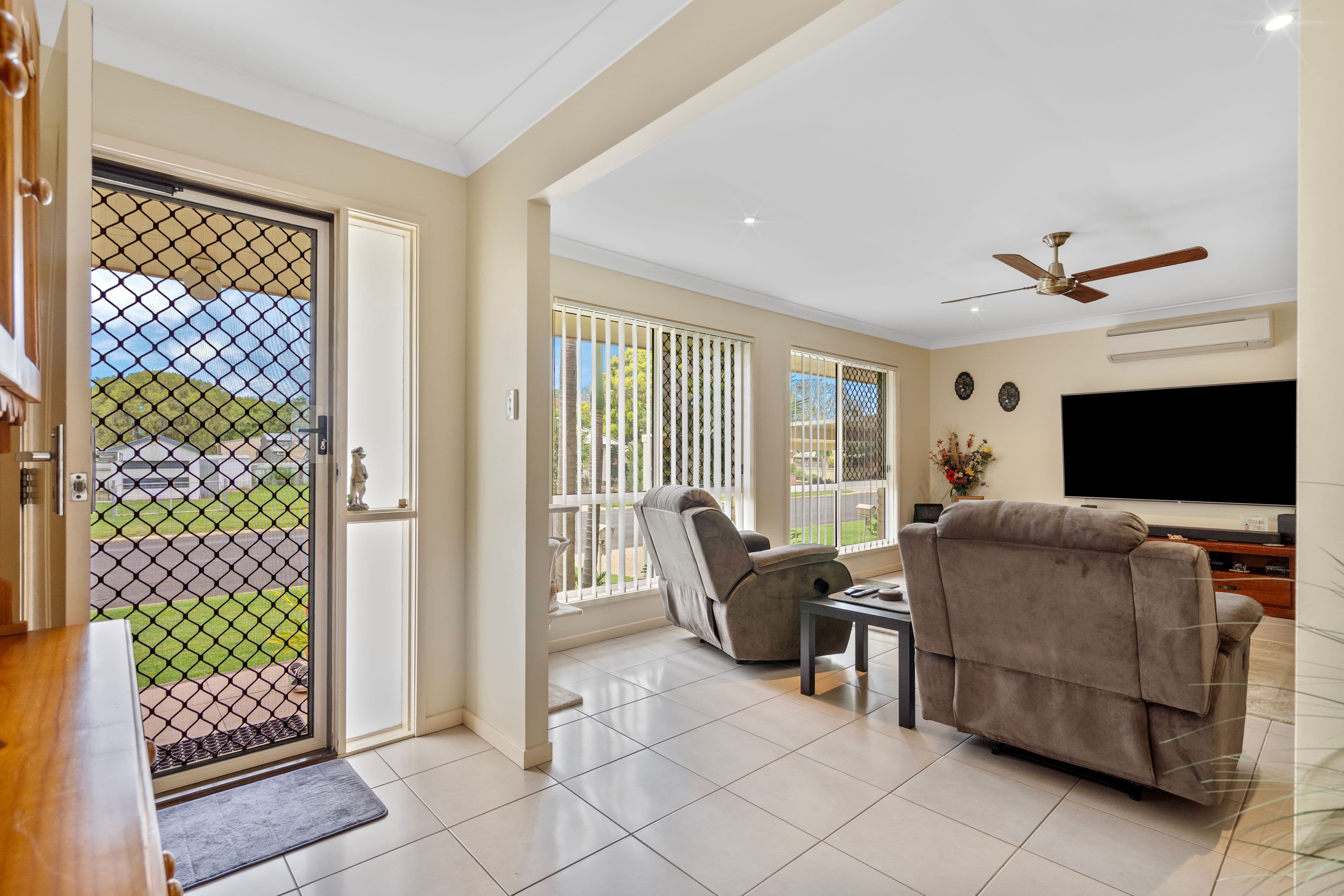 3 Macgregor Street, Laidley QLD 4341, Laidley - Thumbnail 2