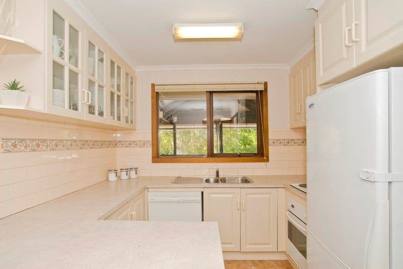 70 WARRIEN Road, CROYDON NORTH VIC 3136, Croydon North - Thumbnail 4