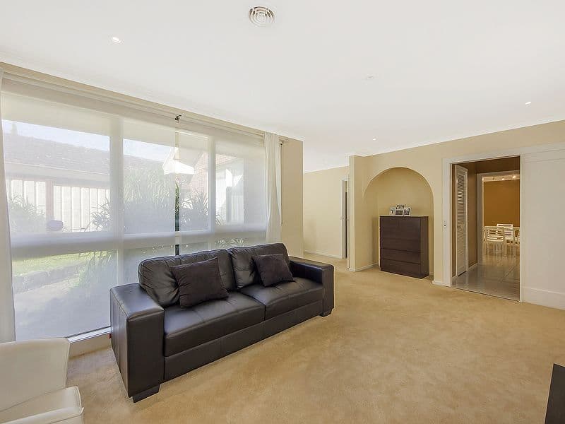 11 Altyre Court, ST ALBANS VIC 3021, St Albans - Thumbnail 2