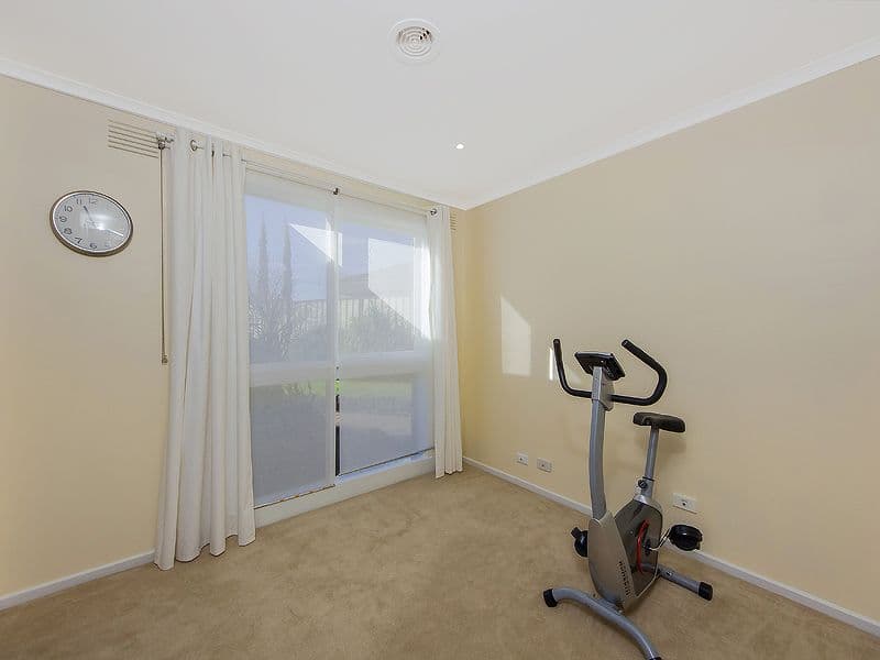 11 Altyre Court, ST ALBANS VIC 3021, St Albans - Thumbnail 3