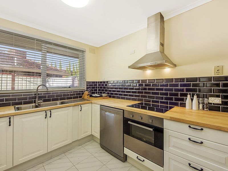 11 Altyre Court, ST ALBANS VIC 3021, St Albans - Thumbnail 4