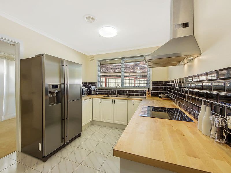 11 Altyre Court, ST ALBANS VIC 3021, St Albans - Thumbnail 5
