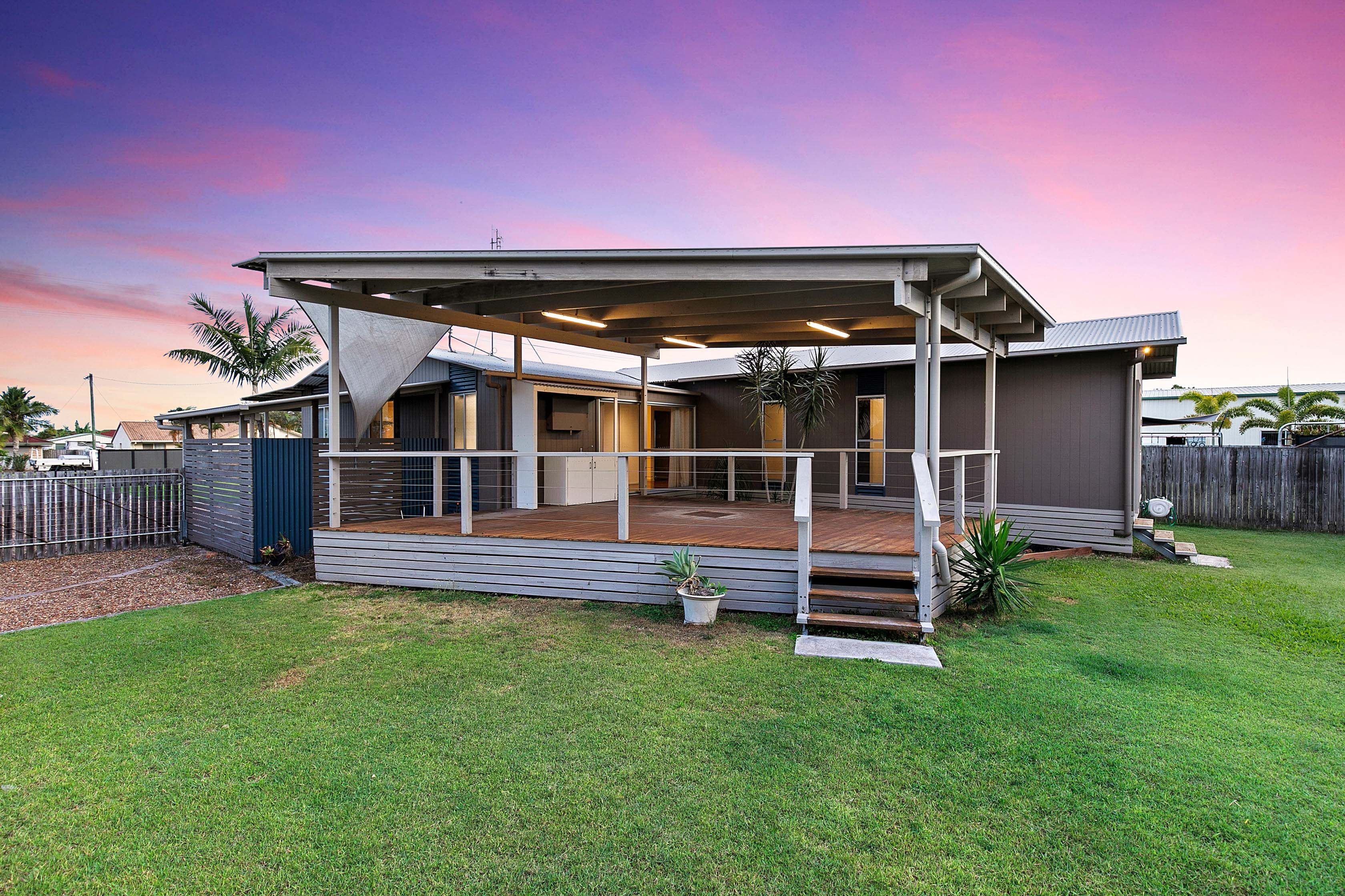 95 Honiton Street, Torquay QLD 4655, Torquay - Thumbnail 2