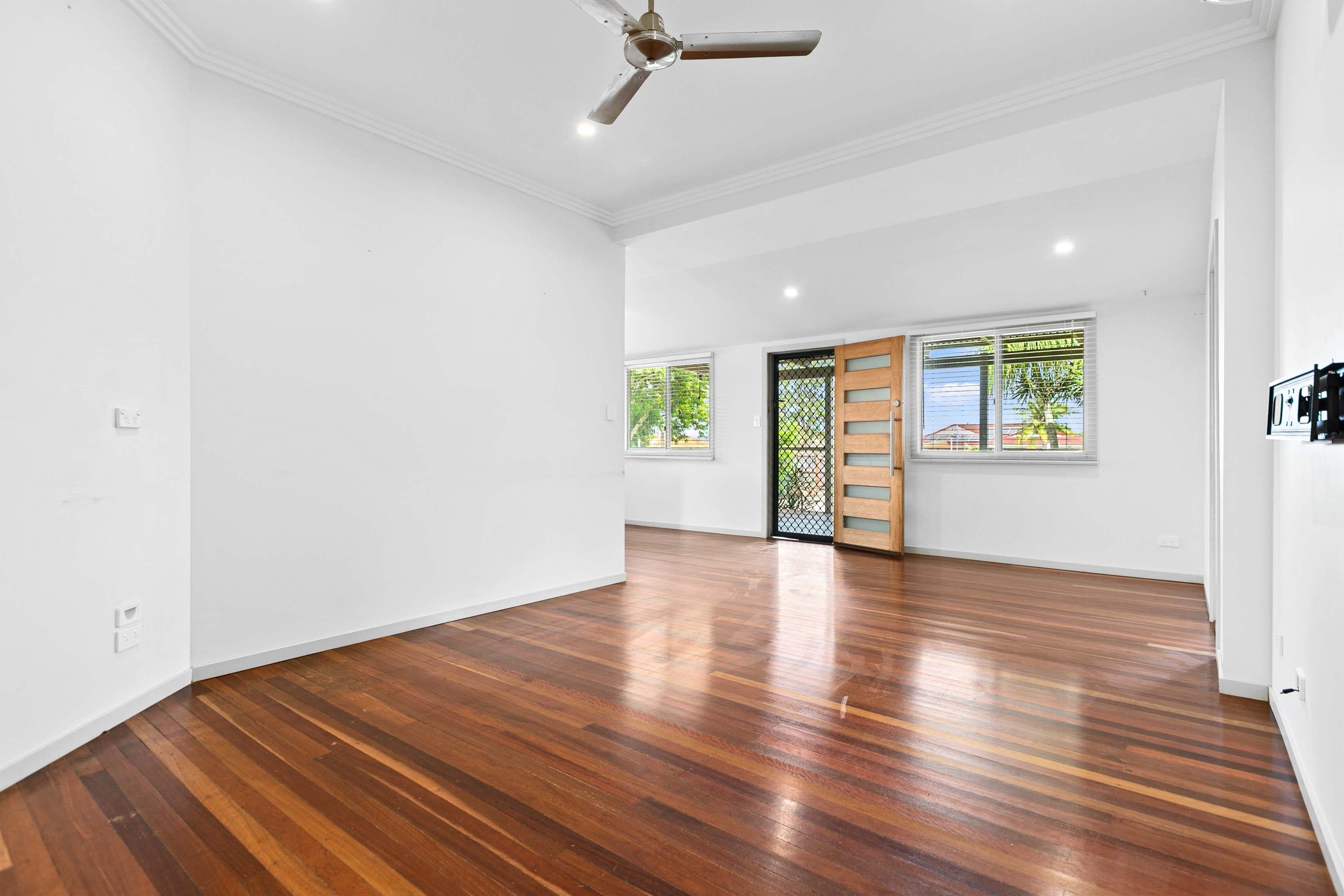 95 Honiton Street, Torquay QLD 4655, Torquay - Thumbnail 4
