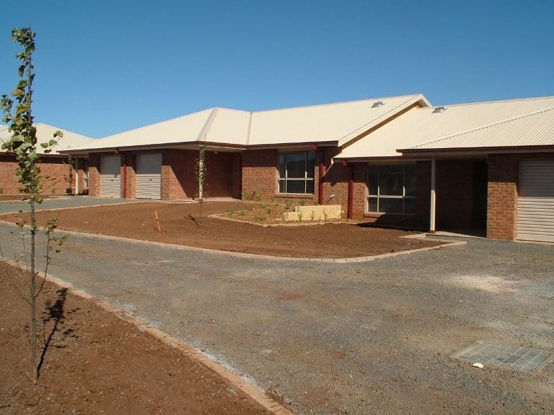 183-186  John Brass Place, DUBBO NSW 2830, Dubbo - Image 1