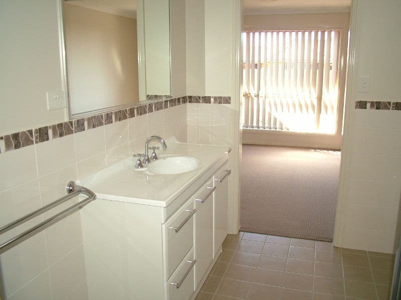 183-186  John Brass Place, DUBBO NSW 2830, Dubbo - Thumbnail 7