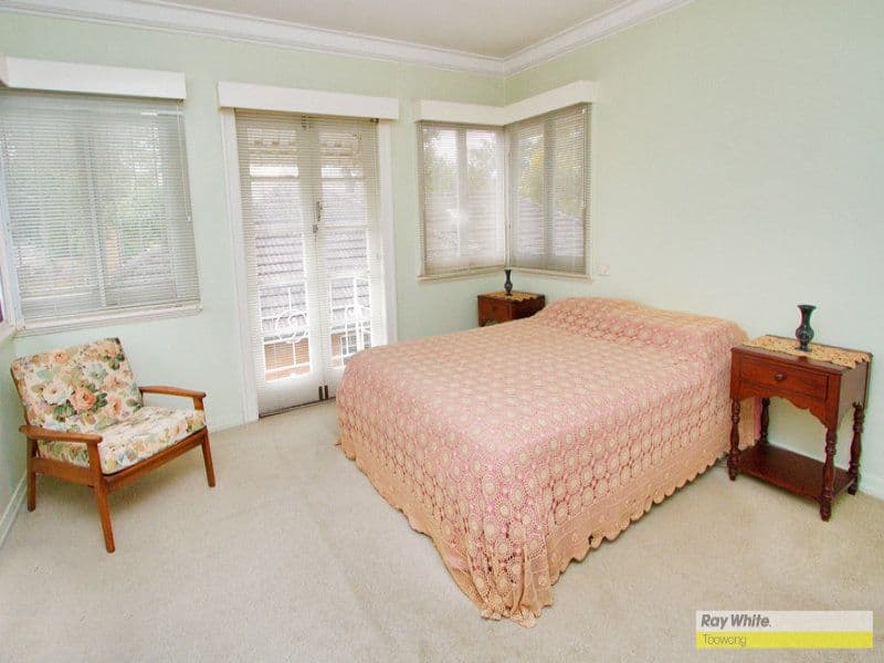 289 Hawken Drive, ST LUCIA QLD 4067, St Lucia - Thumbnail 8