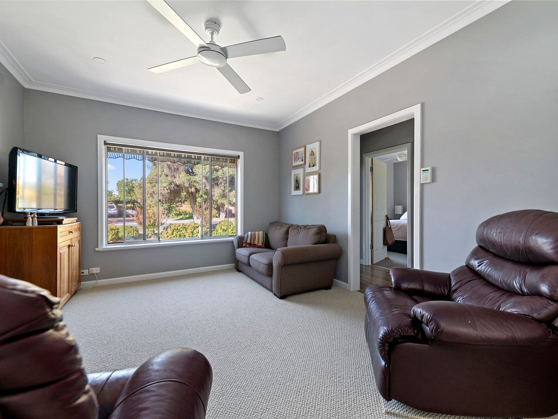 12 Walker Street, Benalla VIC 3672, Benalla - Thumbnail 2