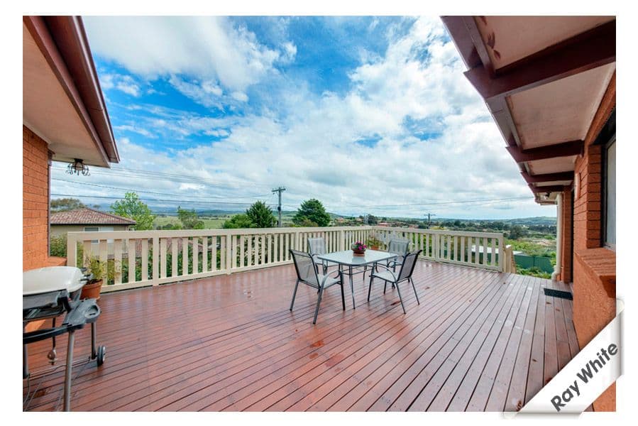 7 Barrett Street, MACGREGOR ACT 2615, Macgregor - Image 1