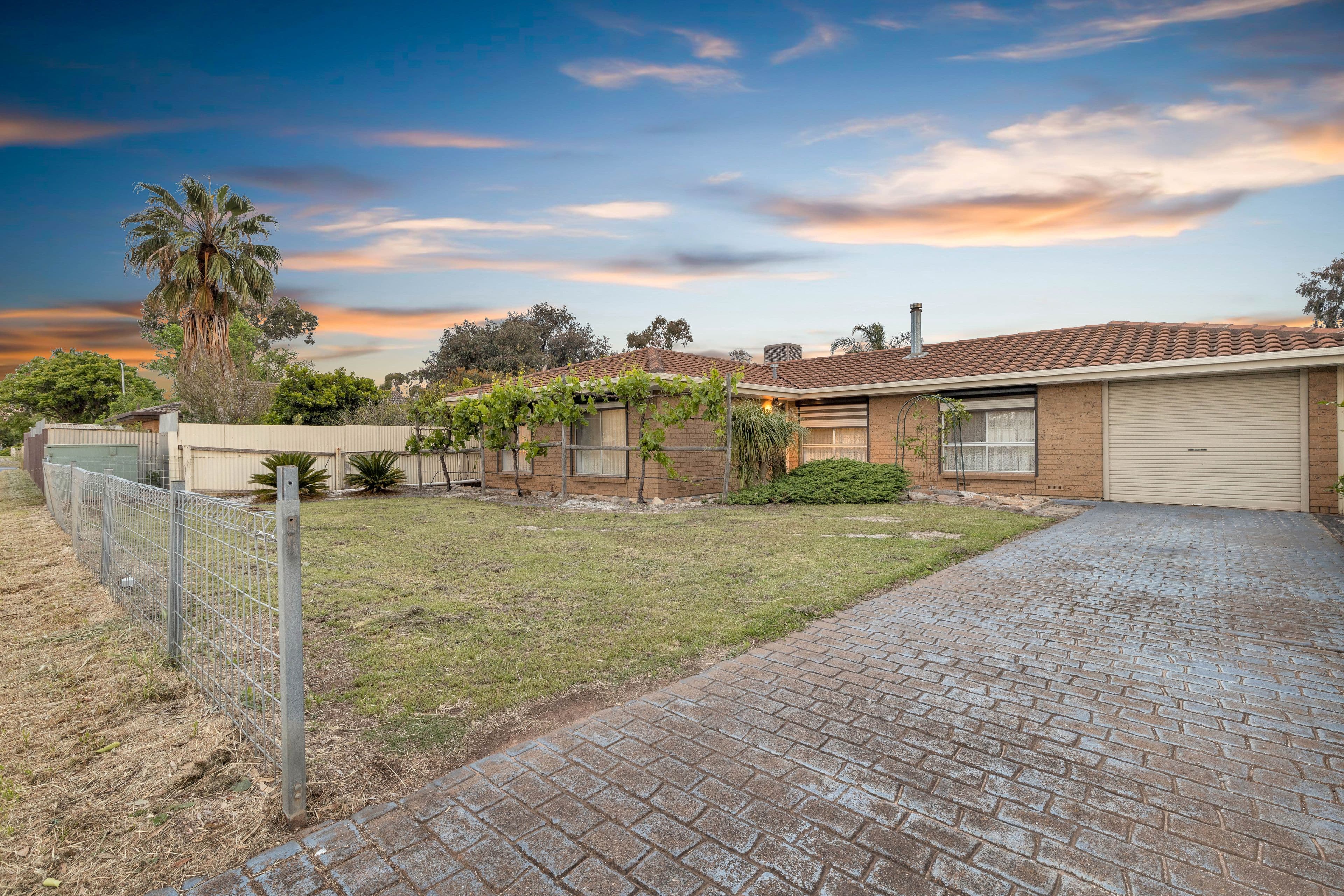 426 Whites Road, Parafield Gardens SA 5107, Parafield Gardens - Thumbnail 3