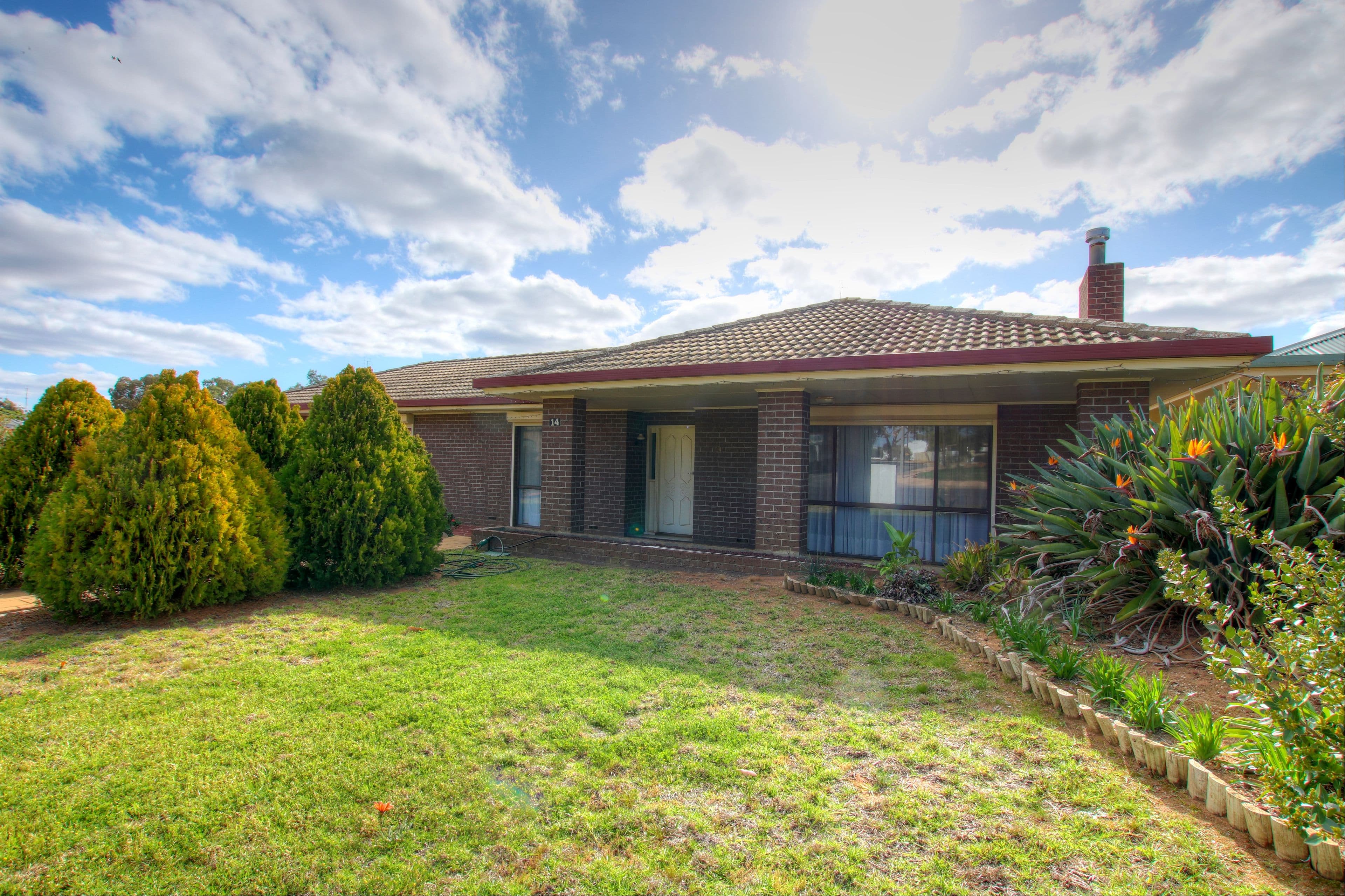 14 Marschall Street, Waikerie SA 5330, Waikerie - Image 1