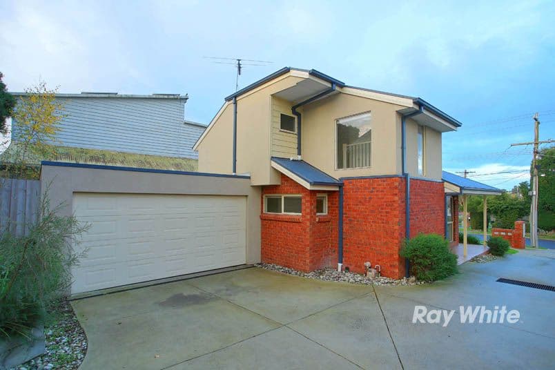 18 Liege Avenue, NOBLE PARK VIC 3174, Noble Park - Thumbnail 2