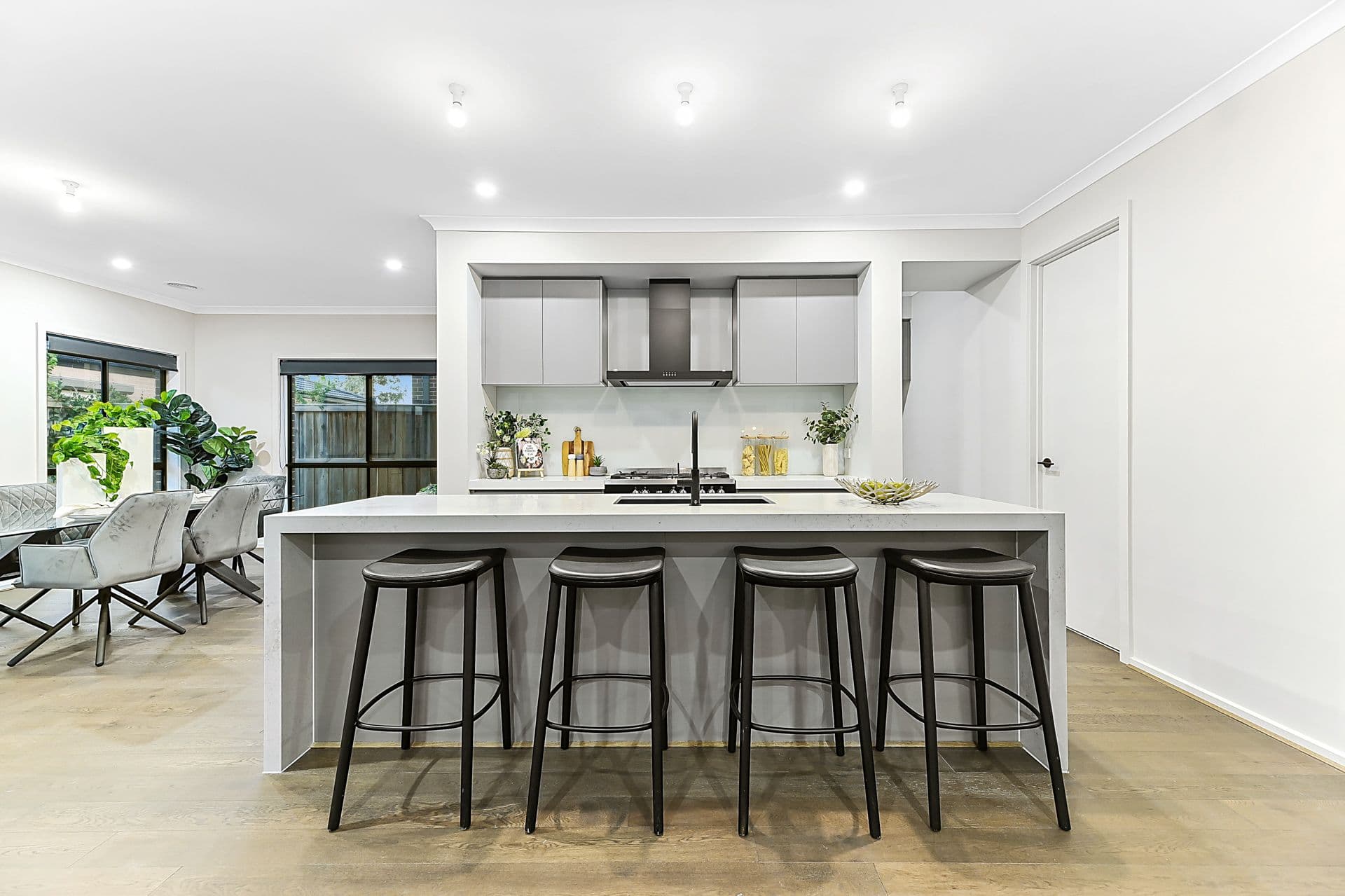 4 Dapple Crescent, Clyde North VIC 3978, Clyde North - Image 1
