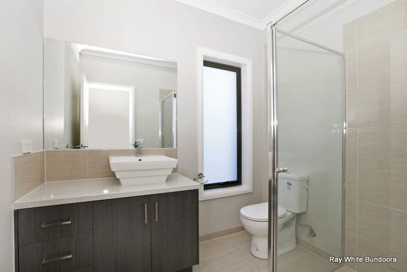 15 Monterey Court, MILL PARK VIC 3082, Mill Park - Thumbnail 5