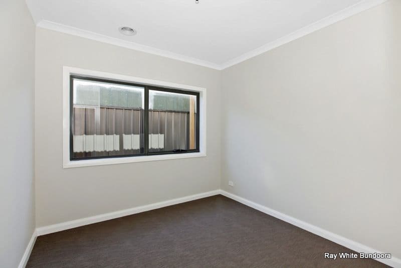 15 Monterey Court, MILL PARK VIC 3082, Mill Park - Thumbnail 8
