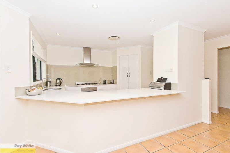 3 Reddiex Close, ALBANY CREEK QLD 4035, Albany Creek - Thumbnail 2