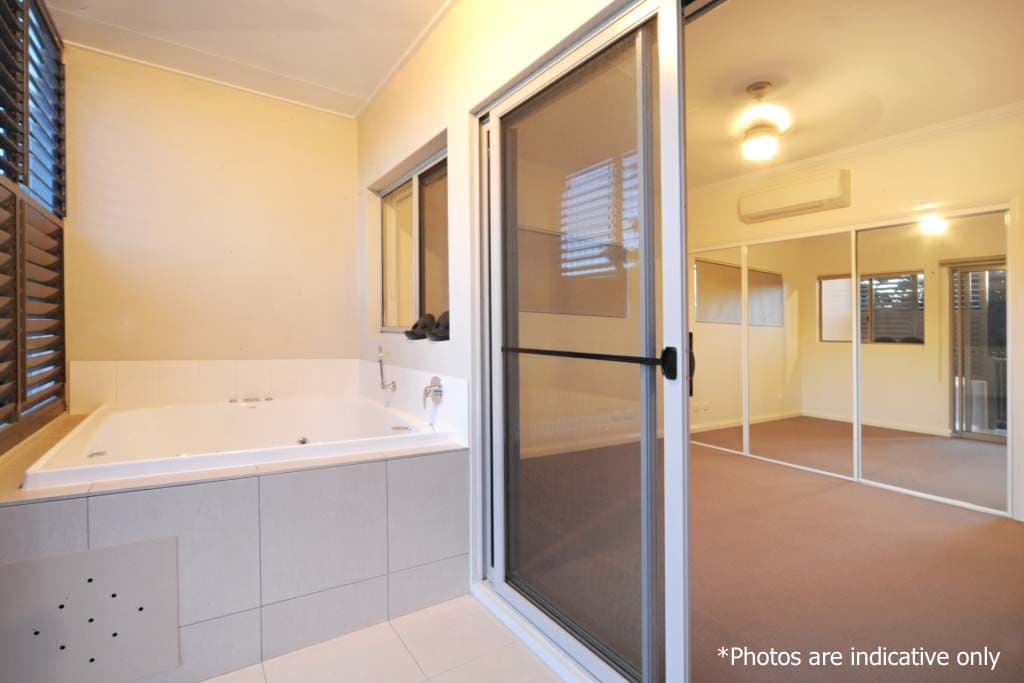3 Deloraine Close, CANNONVALE QLD 4802, Cannonvale - Thumbnail 7