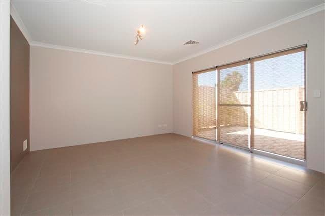 Unit 1 - 18 Flynn Street, CANNING VALE WA 6155, Canning Vale - Thumbnail 3