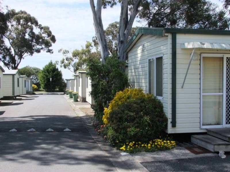 Cabin 91 Blue Gum Residential Park, BEACONSFIELD VIC 3807, Beaconsfield - Thumbnail 3