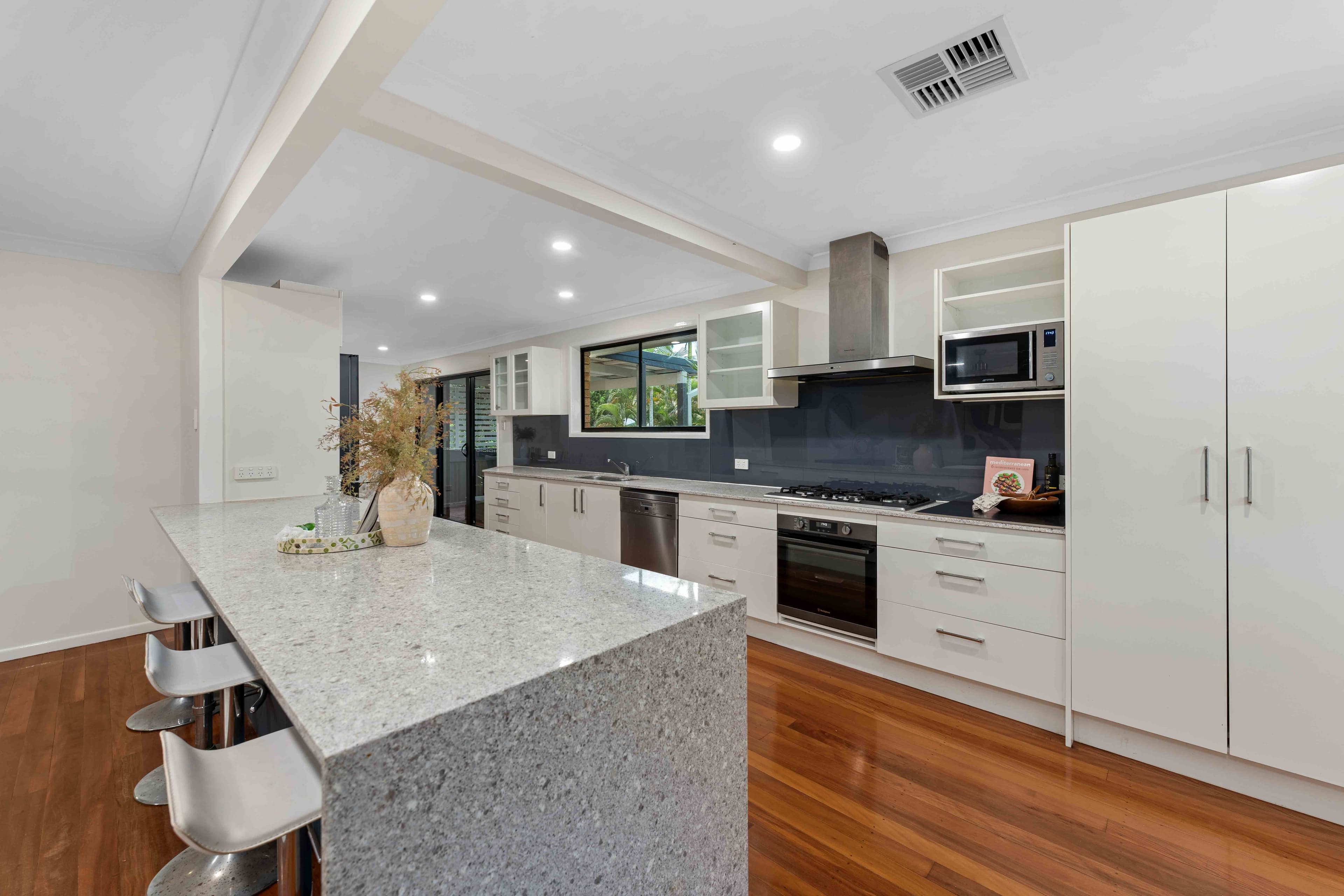 82 Lislane Street, Ferny Grove QLD 4055, Ferny Grove - Thumbnail 2