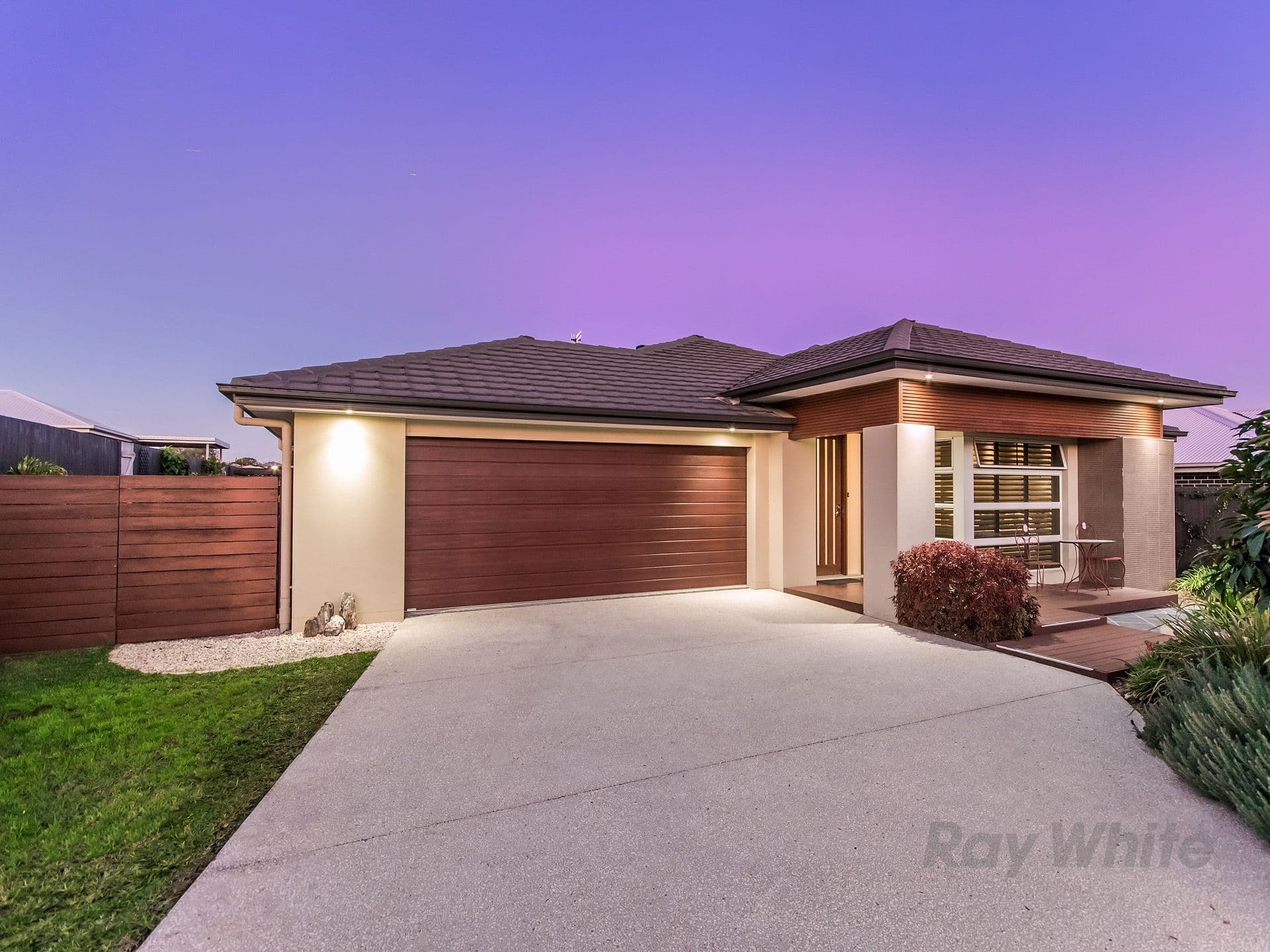 11 Dandalup Avenue, Ormeau Hills QLD 4208, Ormeau Hills - Thumbnail 2