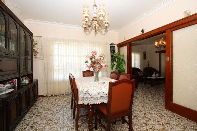 34  Lindenow Street, RESERVOIR VIC 3073, Reservoir - Thumbnail 4