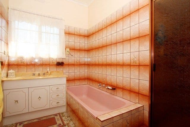 34  Lindenow Street, RESERVOIR VIC 3073, Reservoir - Thumbnail 6