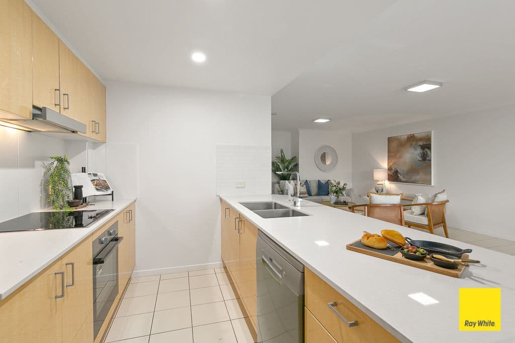 8 Catherine Street, Woolloongabba QLD 4102, Woolloongabba - Thumbnail 7