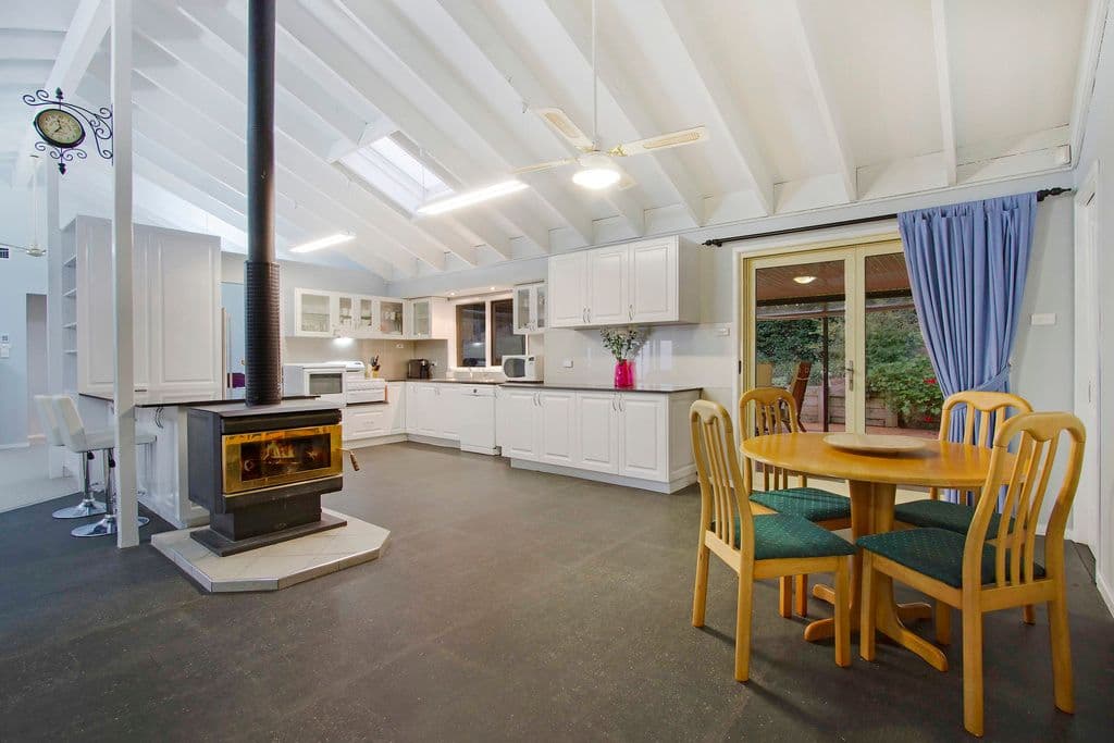 13 Pecks Road, Kurrajong Heights - Thumbnail 4
