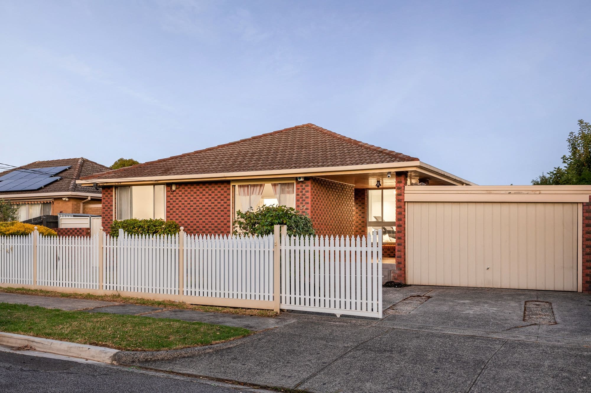 54 Worthing Avenue, Burwood East VIC 3151, Burwood East - Thumbnail 2